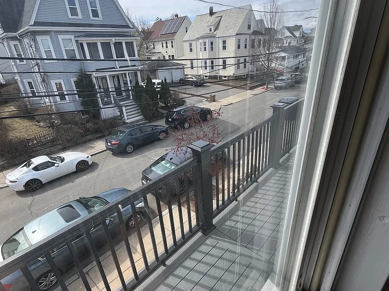 29 Montcalm Ave #2 — Photo 9