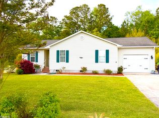 707 Blue Jean Rd, Whiteville, NC 28472