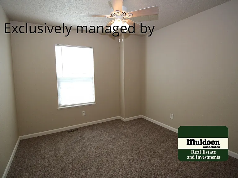 7130 Canyon Creek Point — Photo 5