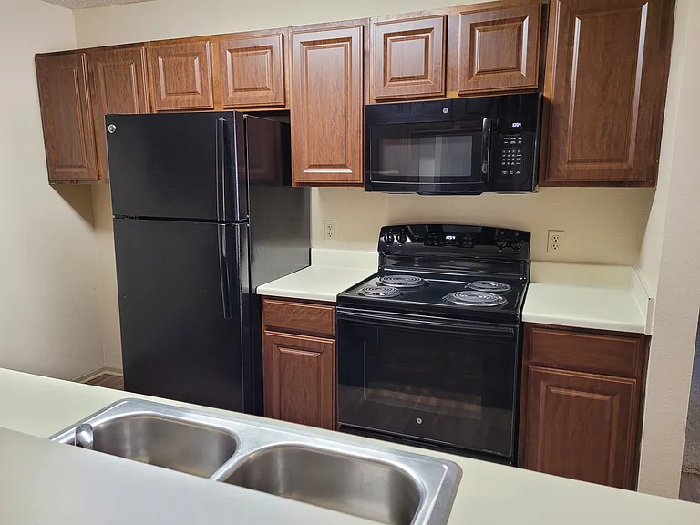Chappell Hill Apartments — Photo 61