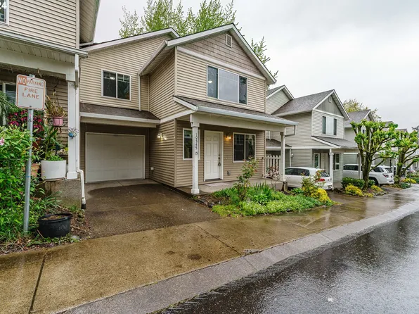 10545 NE Fremont St APT 15, Portland, OR 97220