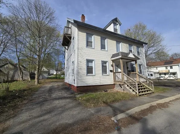 21 Getchell St, Brewer, ME 04412