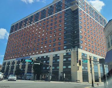 1 Carriage City Plz, Rahway, NJ, 07065