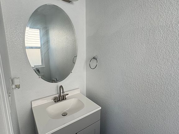 3rd image of 7836 Braxton Dr