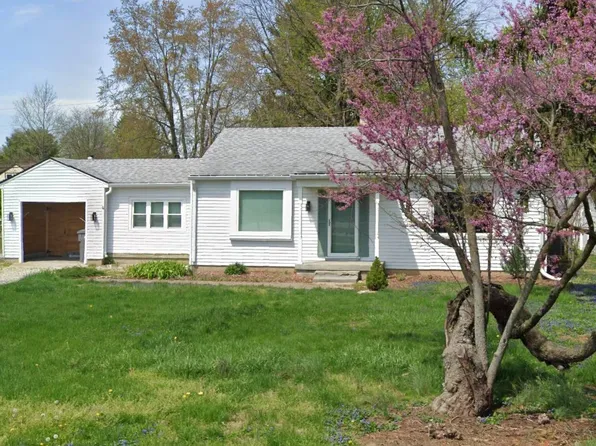 1426 Southview Dr, Indianapolis, IN 46227