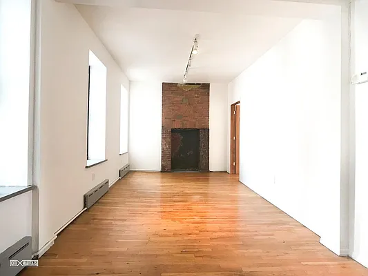 Rented by Citi Habitats | media 9