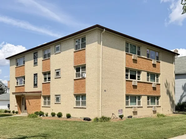 931 Cora St, Des Plaines, IL