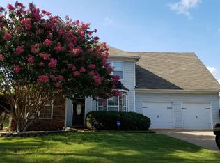 8017 Abington Dr, Locust Grove, GA 30248