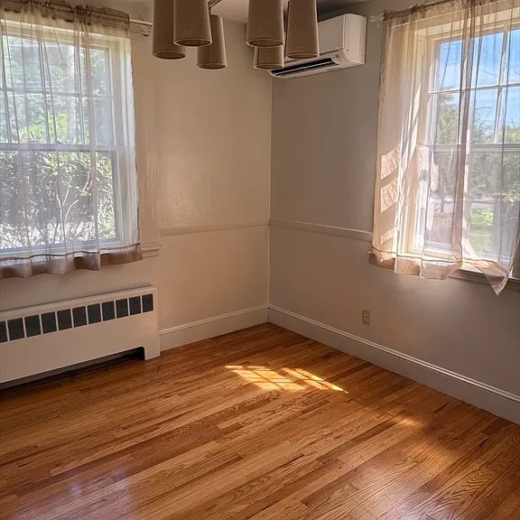 322 Lowell St #0 — Photo 17