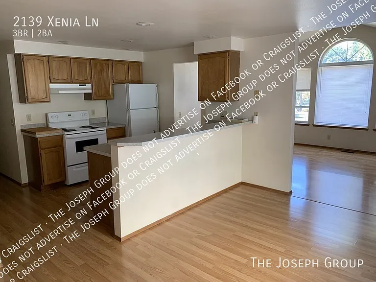 2139 Xenia Ln — Photo 4