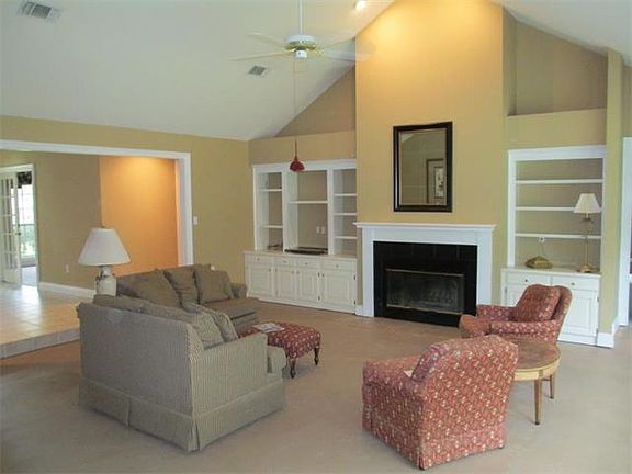 3rd image of 30349 Seven Oaks Dr