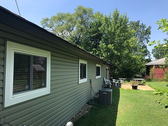 4th image of 8920 W 164th St