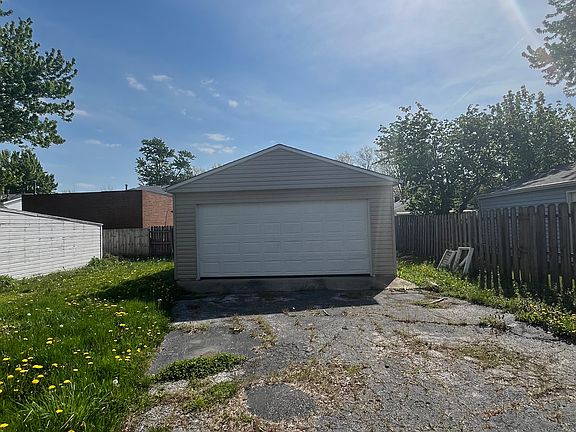 5th image of 1291 E 349th St