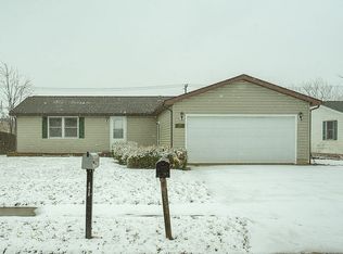 1018 Cambridge Dr, Rantoul, IL 61866