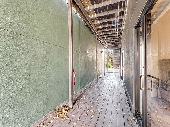 2nd image of 1723 N Chestnut Ave Suite 101