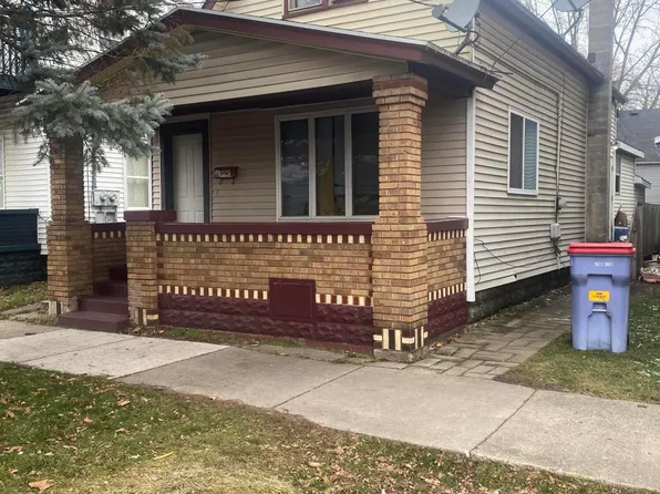 509 Crosby St NW, Grand Rapids, MI 49504