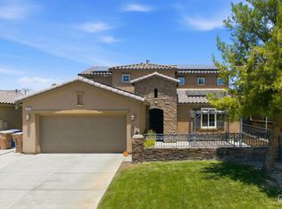 5818 Warren Ridge Dr, Bakersfield, CA 93313