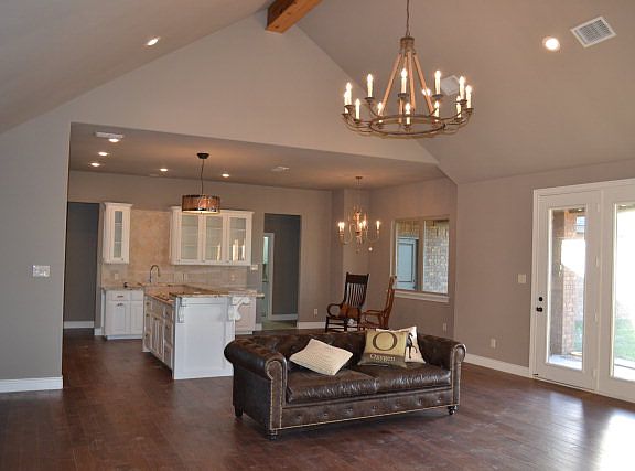 2nd image of 10710 Justice Ave