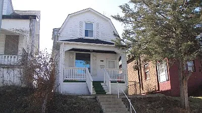 866 Harlan Ave photo 1