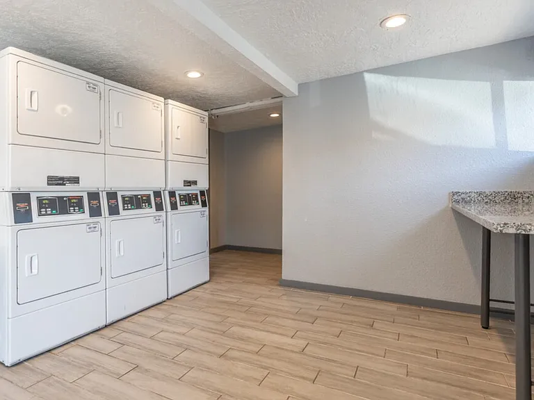 The Five Points at Texas Apartments — Photo 5