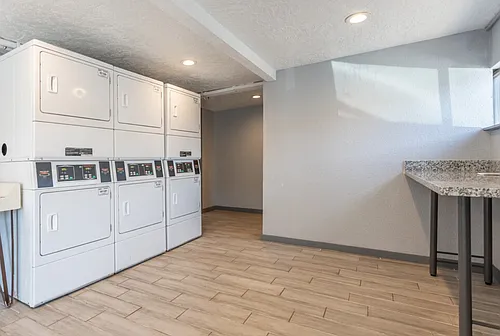 The Five Points at Texas Apartments Photo 1