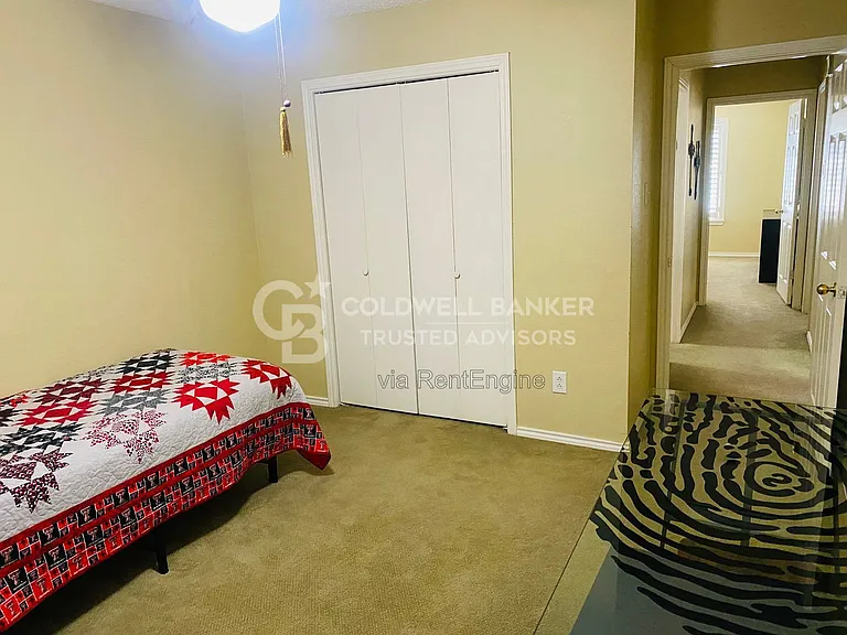 4710 64th St — Photo 24