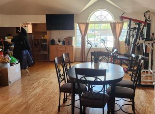 119-23 114th Rd, Cambria Heights, NY 11411
