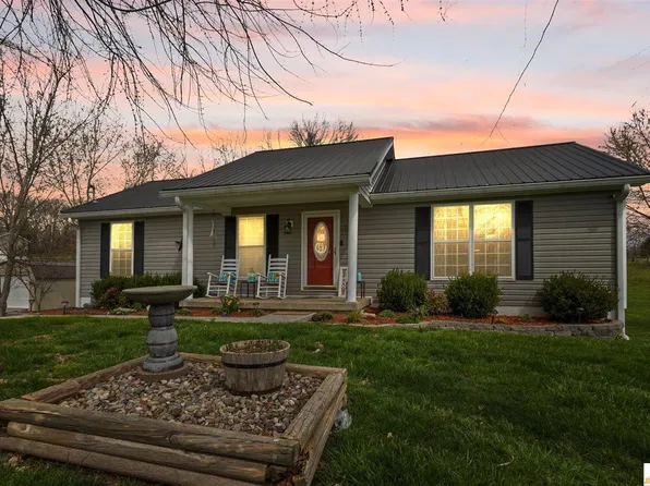 40 Mark Ln, Munfordville, KY 42765