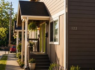 122 20th Ave E APT C, Seattle, WA 98112