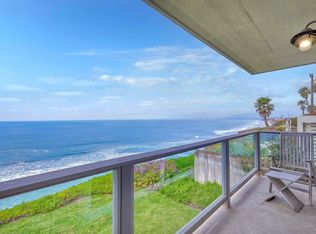 720 4th St APT 1, Encinitas, CA 92024