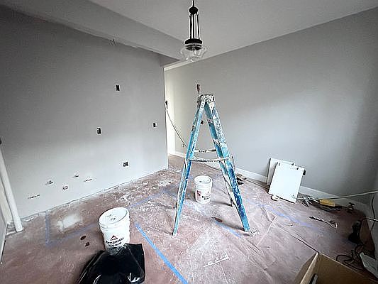3rd image of 92 Wadsworth Ave #4A