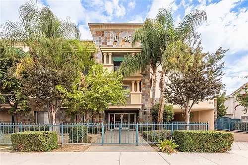 208 N Lincoln Ave #308 Photo 1