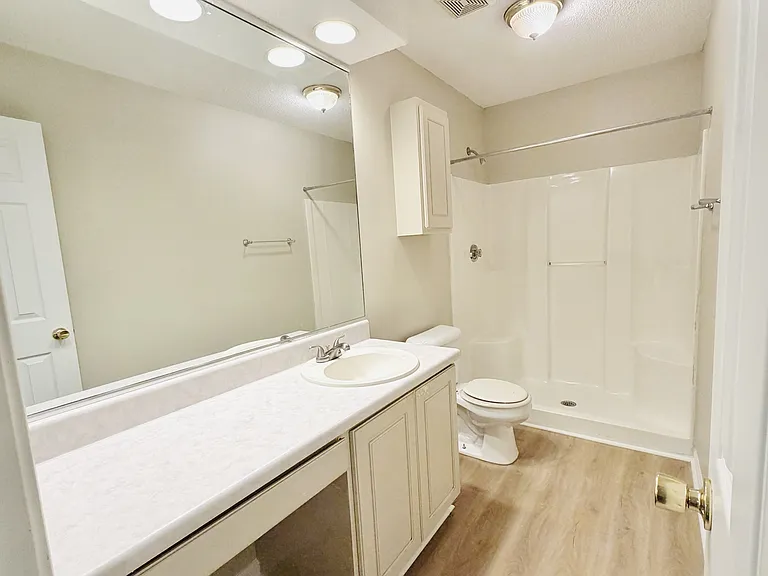 133 Heritage Village Ln — Photo 12