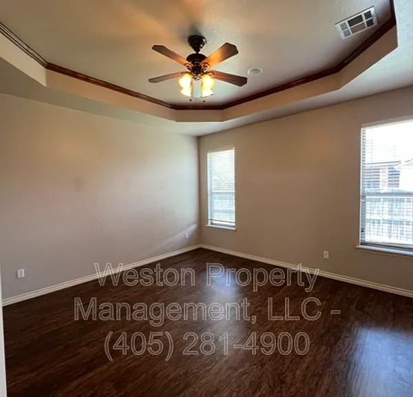 821 NW 120th Ter — Photo 27