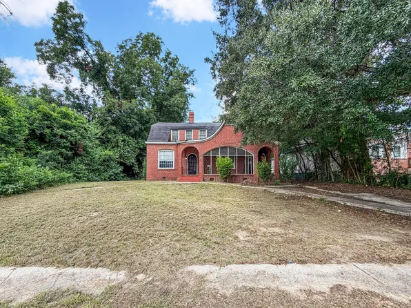 147 Lowman St, Orangeburg, SC 29115