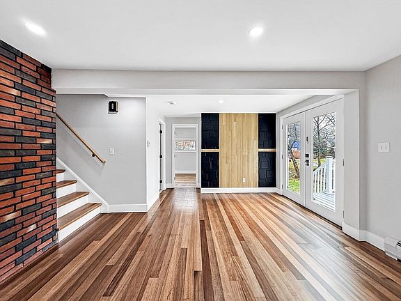 5th image of 21 Burlington Rd