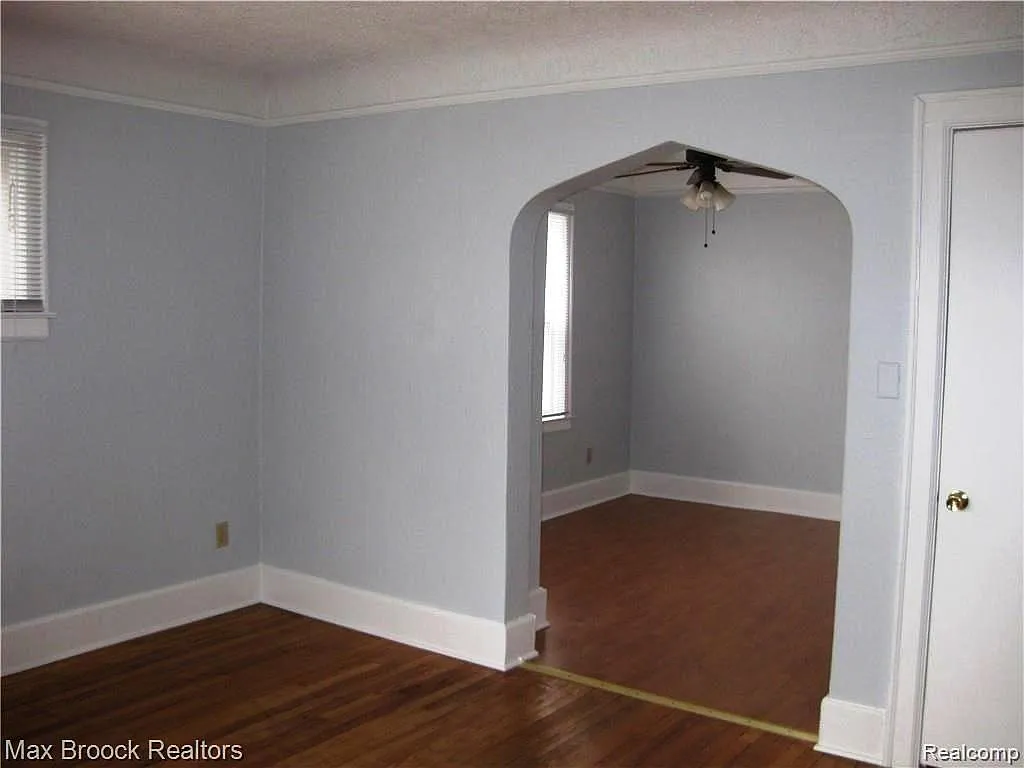 2 bed, 1.0 bath, 1013 sqft, $1,550 — Photo 3