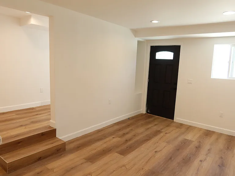3113 Prospect Ave — Photo 49