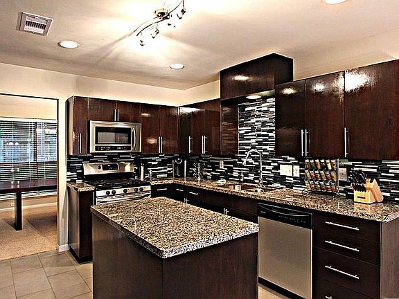 5th image of 12007 Hedgedown Dr