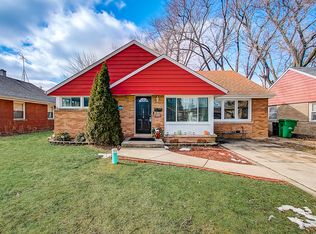1014 Bristol Ave, Westchester, IL 60154