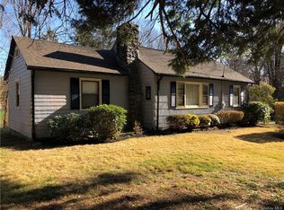 351 Church Rd, Putnam Valley, NY 10579