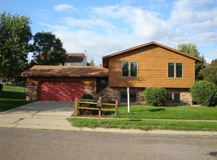 4419 57th St NW, Rochester, MN 55901