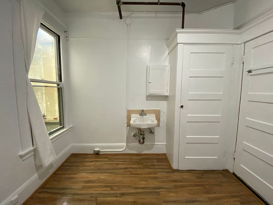 1st image of 833 Kearny St #31