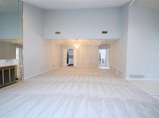 202 Hollyhill Ln, Denton, TX 76205