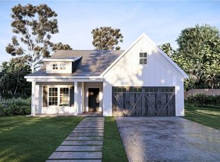 2295 Fuzzy Fls, Opelika, AL 36804