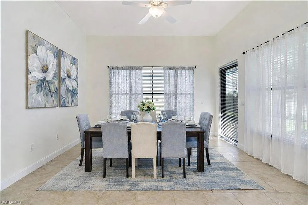 4 bed, 3.0 bath, 2341 sqft, $3,500 — Photo 3