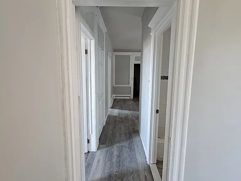 592 S 20th St #2 — Photo 7