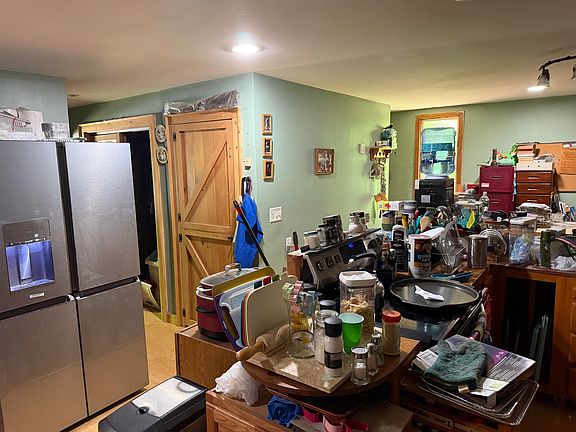 3rd image of 144 Chipmunk Lane