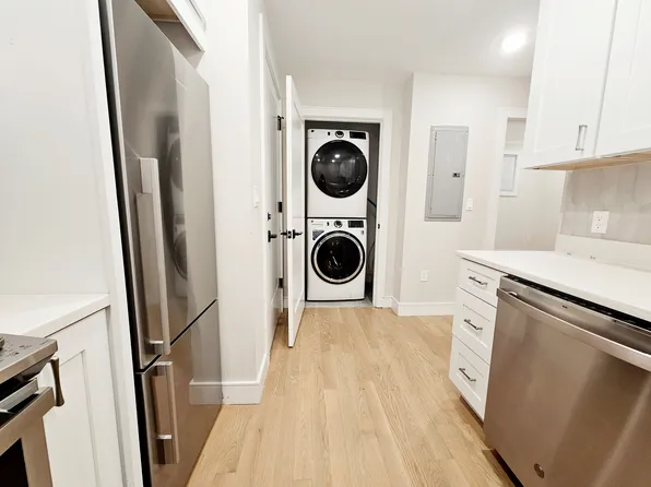 106 Warren St #9, Brighton, MA 02135