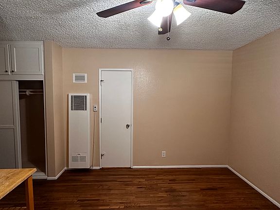 2nd image of 4706 Vantage Ave APT 2A